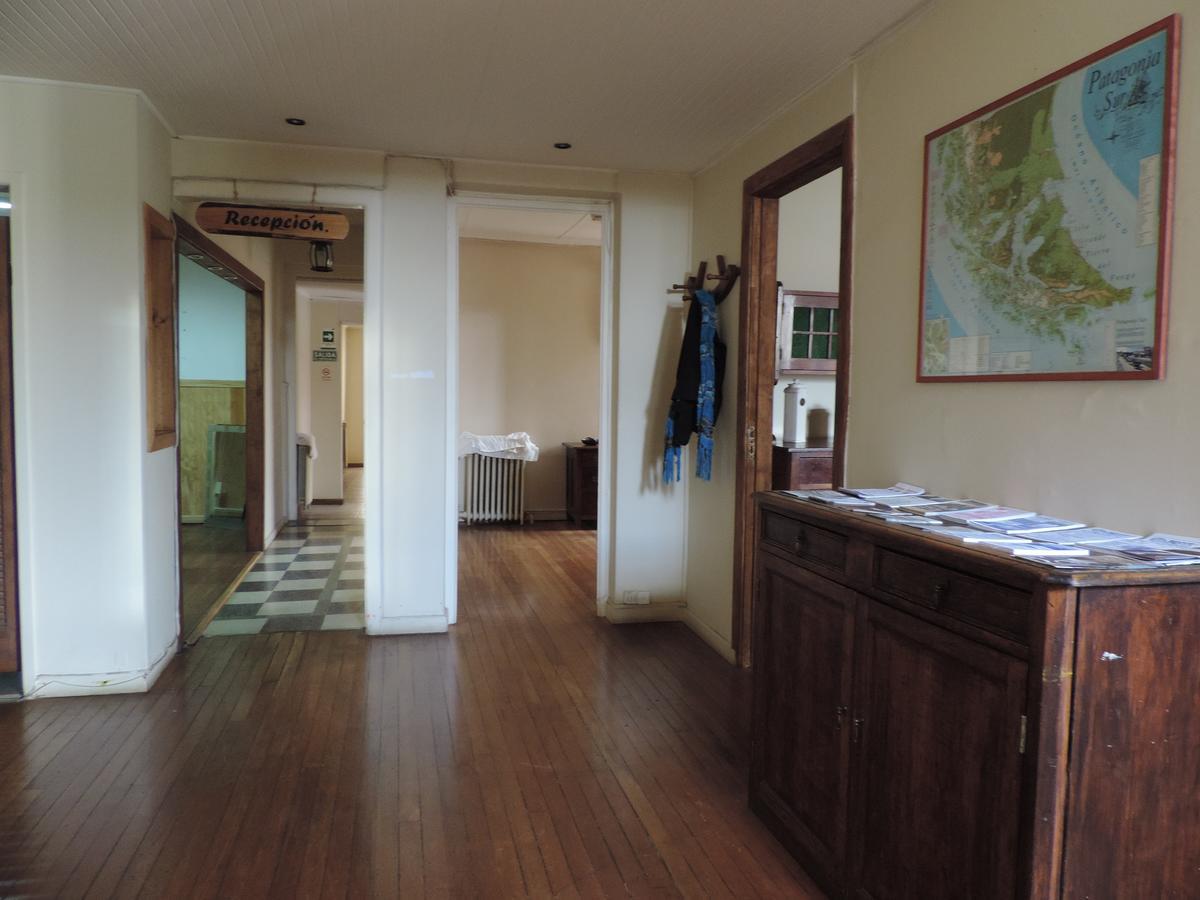 Hostal Oro Fueguino Пунта-Аренас Экстерьер фото