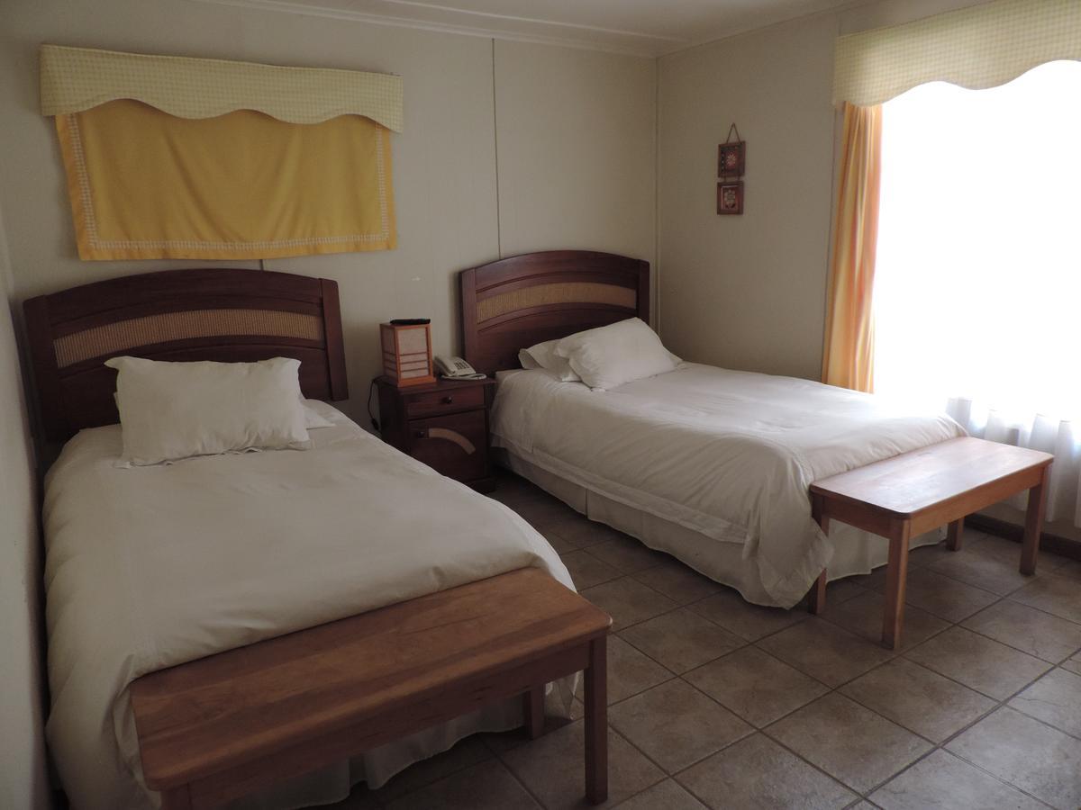 Hostal Oro Fueguino Пунта-Аренас Экстерьер фото