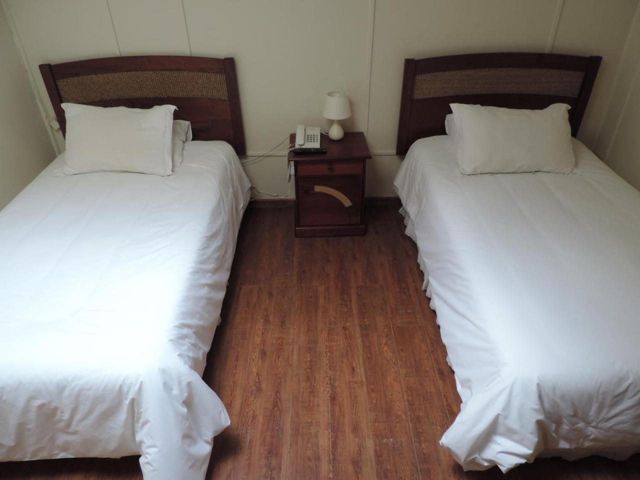 Hostal Oro Fueguino Пунта-Аренас Экстерьер фото